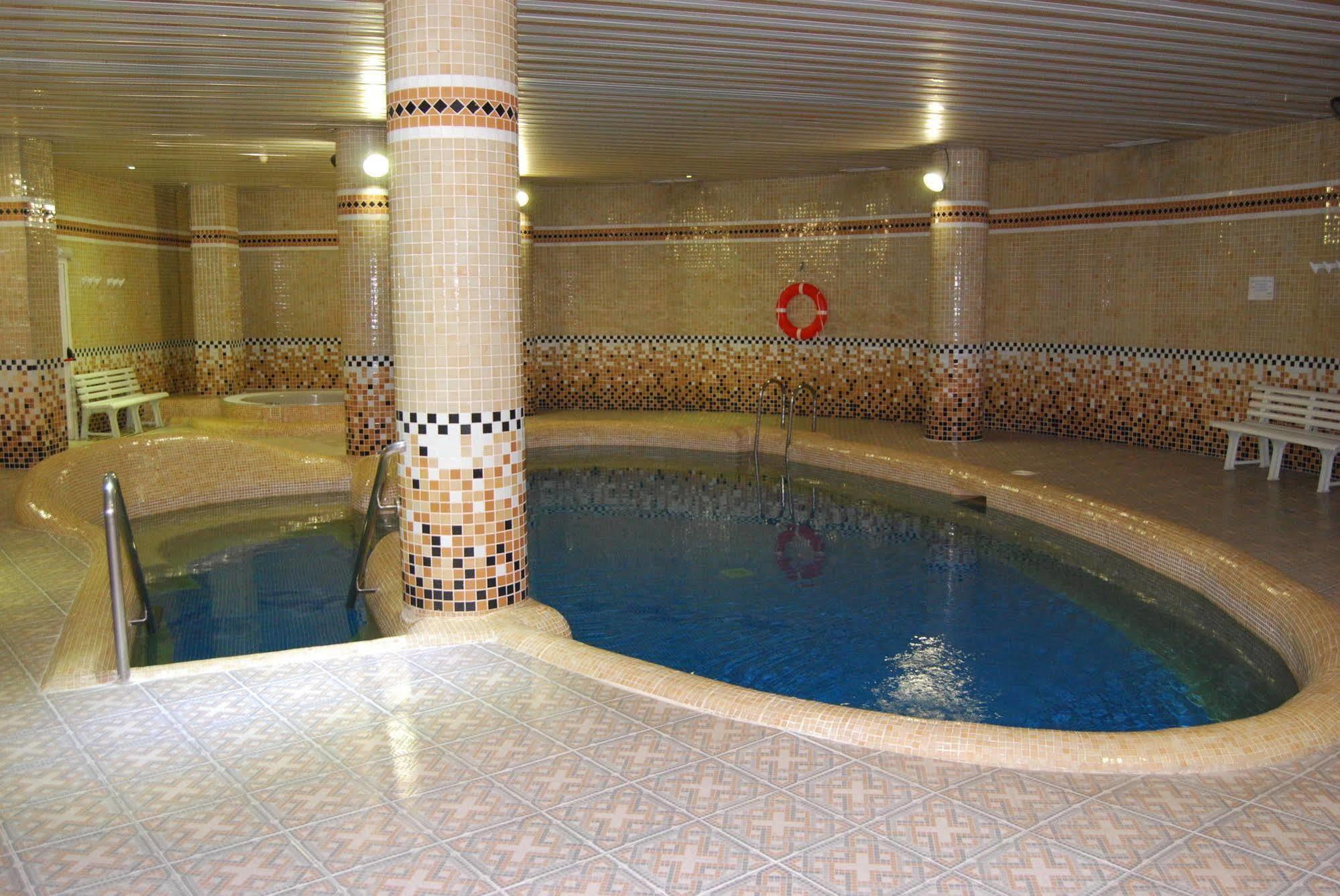 Azul Hotel 2*